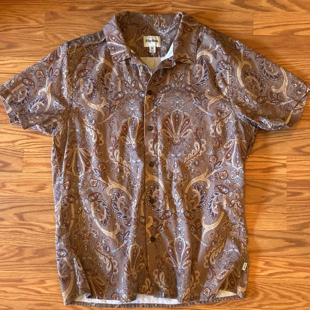 Rhythm. Paisley Short Sleeve shirt “Dust Muave”